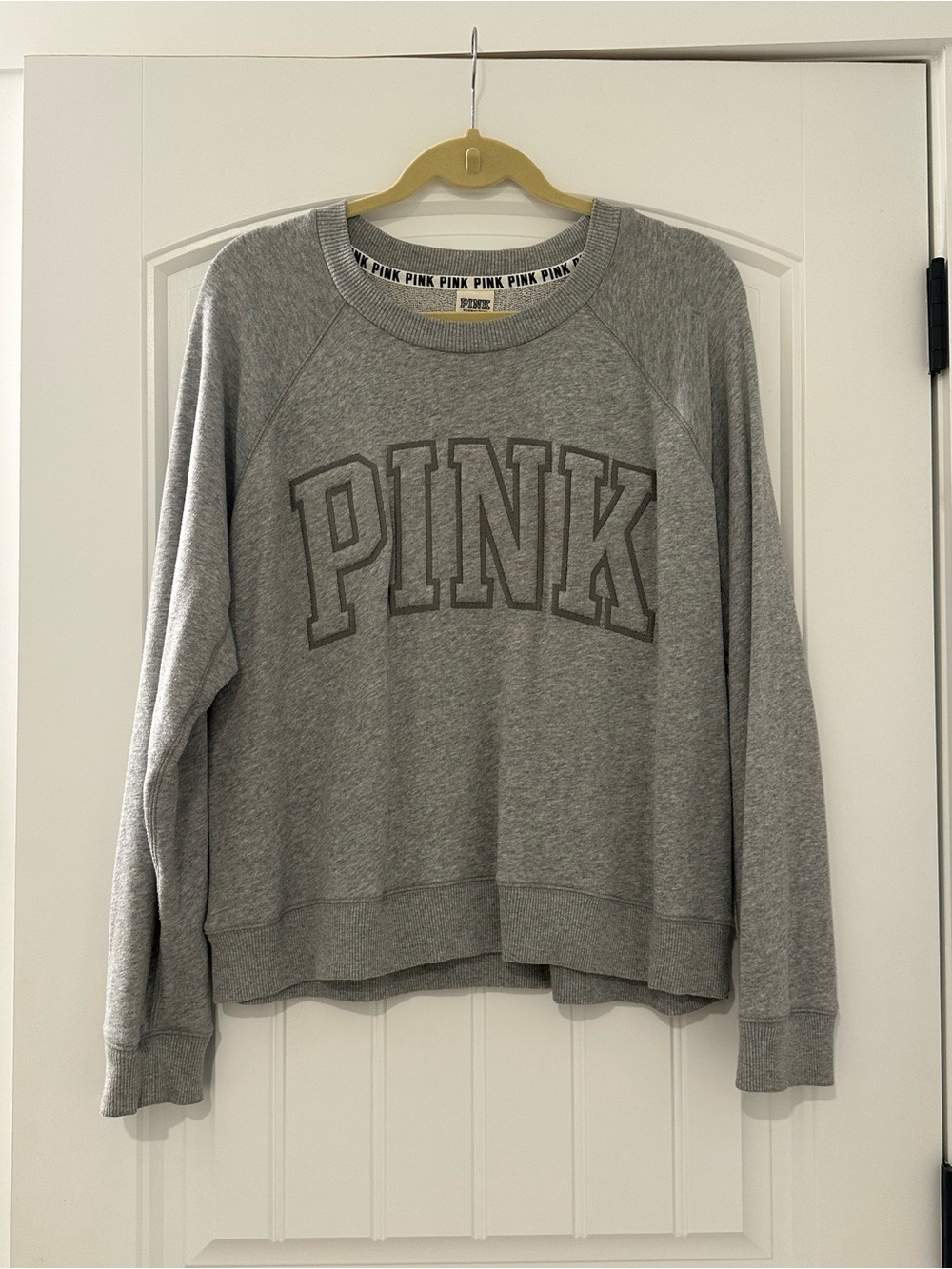 VS PINK Victoria's Secret PINK Spell Out Gray Long Sleeve Sweatshirt Size L